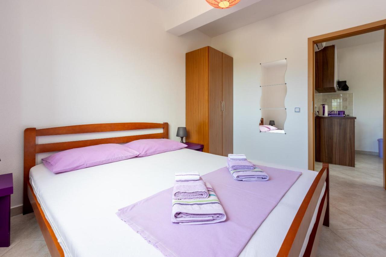 Apartmani Jaric Novi Vinodolski Kültér fotó